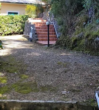 Valle Del Giuan Vista Mare Apartment *
